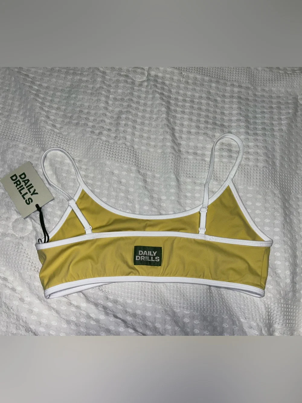 Daily Drills Go! Stretch Bra - White + Sunny Yellow Size XL NWT